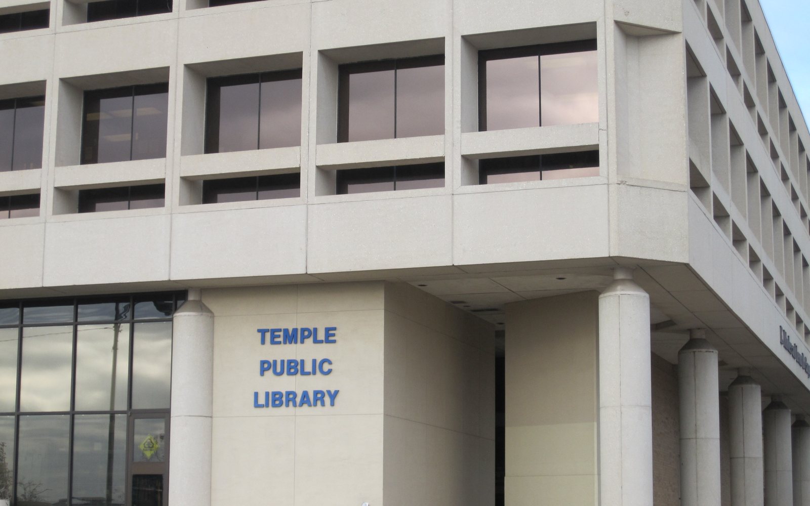 The Temple Public Library building