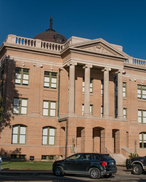 Buildings on the courthouse square in Georgetown